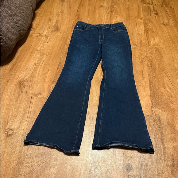 American Eagle Outfitters Deep Blue Flare Jeans - Picture 1 of 7